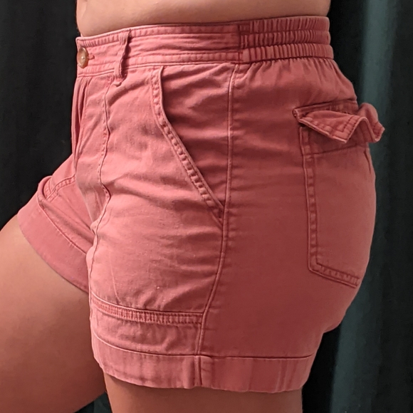 Shorts - Picture 4 of 4
